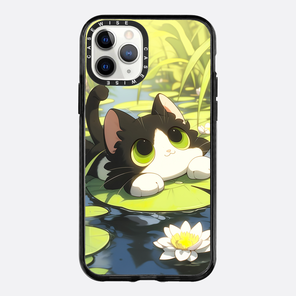 Lovely Green Cat on SeaRose - Case