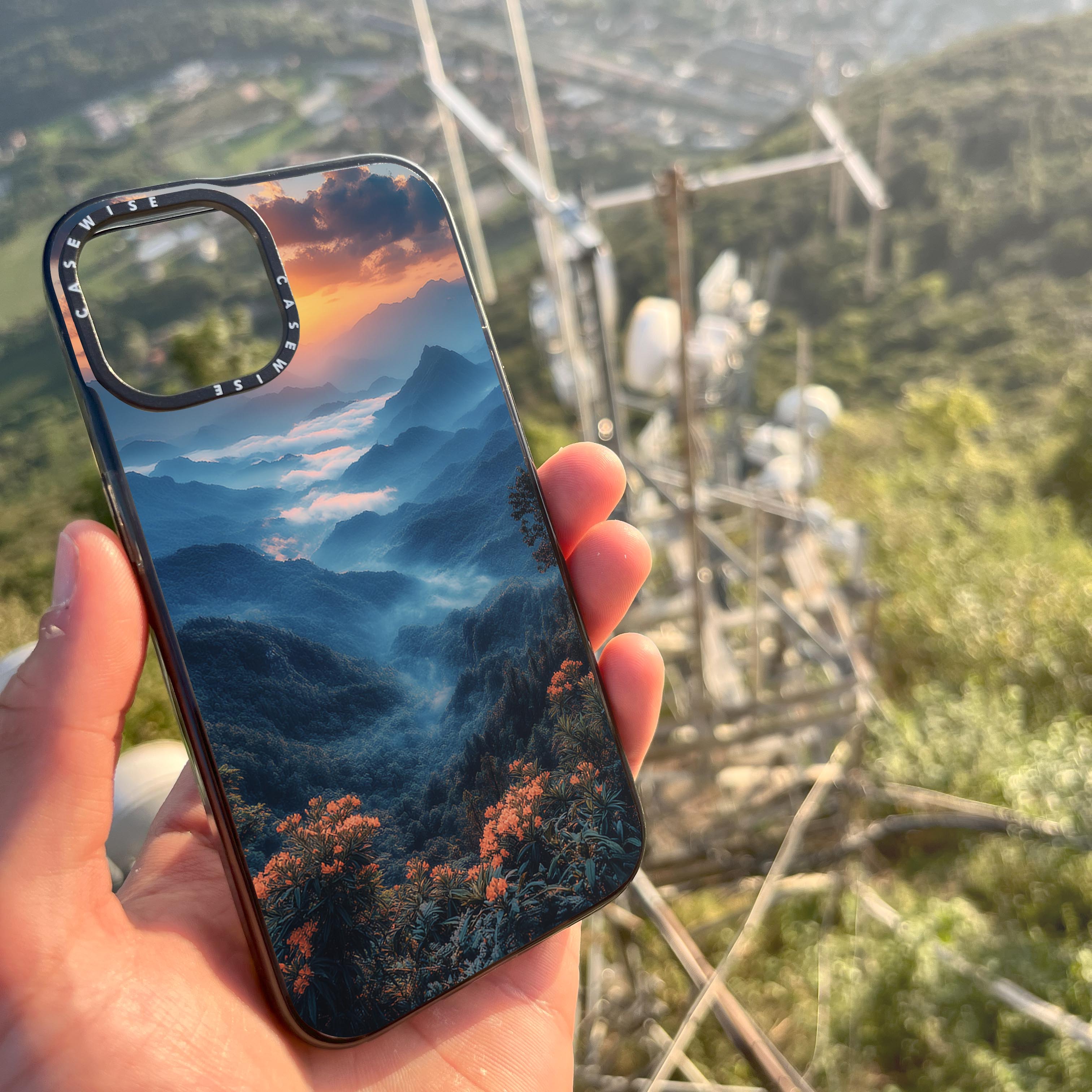 Mountain Sunset - Case