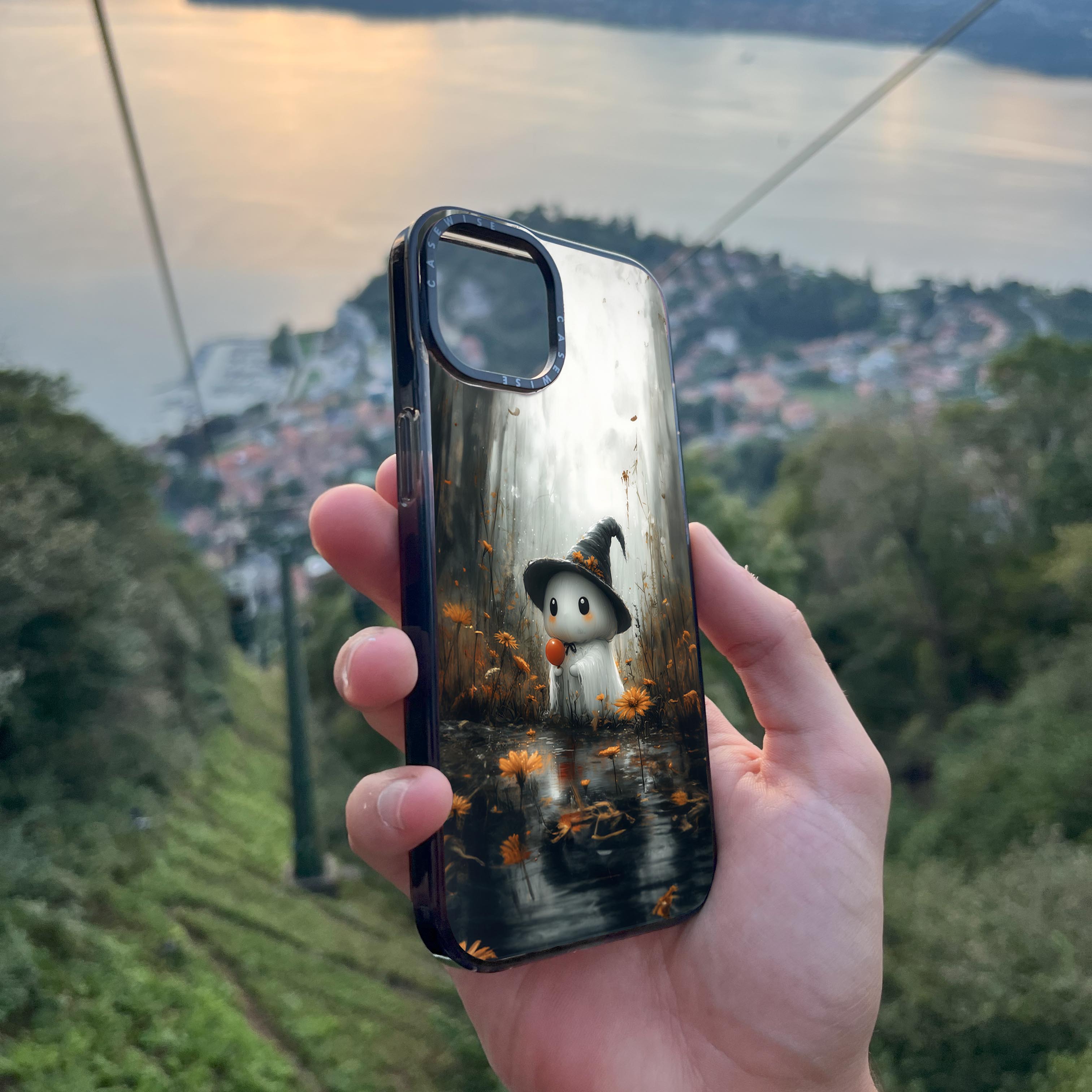 The Forest Ghost - Case