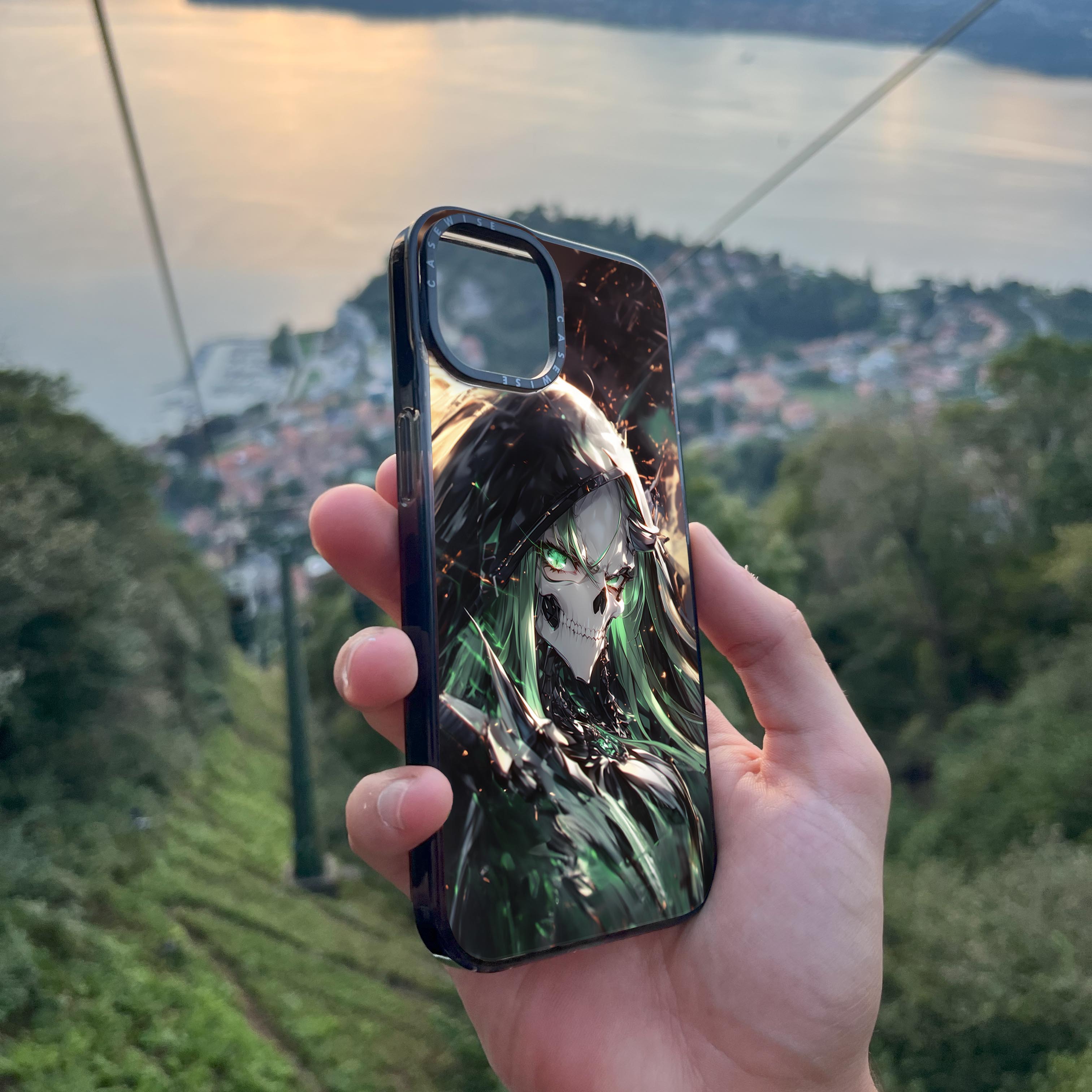 The Green Skull Girl - Case