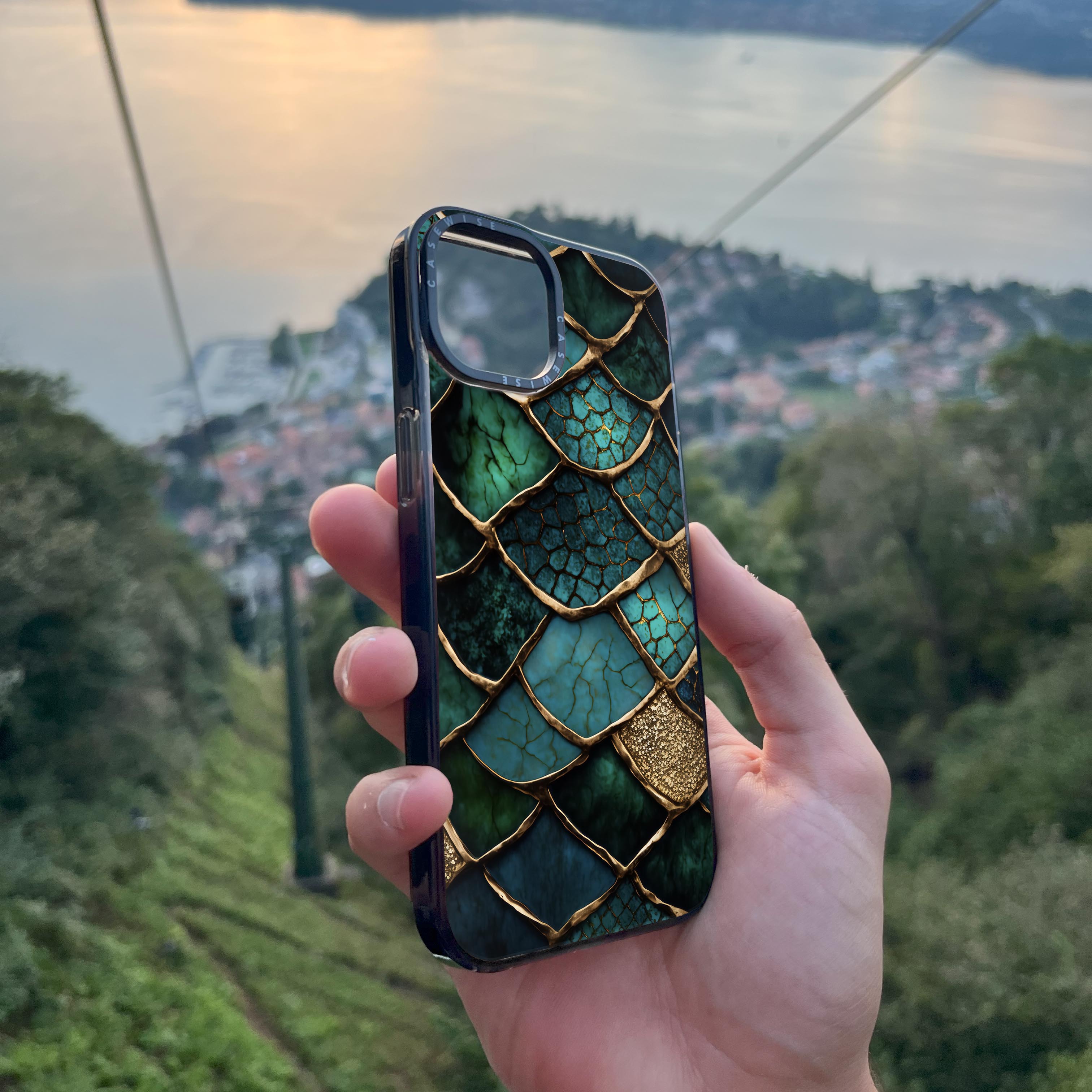 Dragon Skin Kintsugi Art - Case